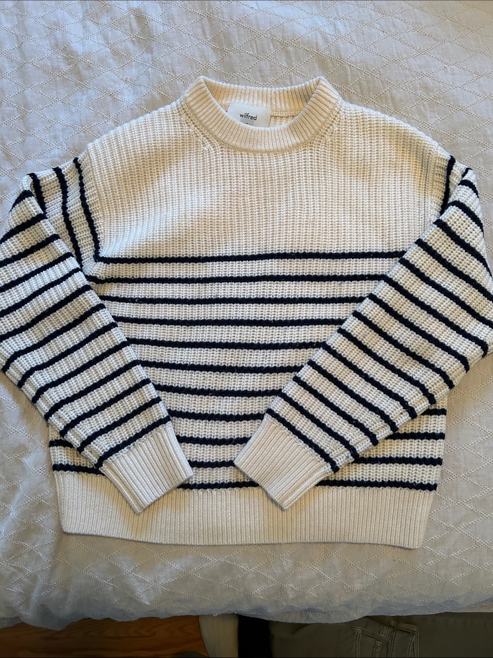 Aritzia Wilfred ecru and Navy Striped Crewneck Sweater 100% wool